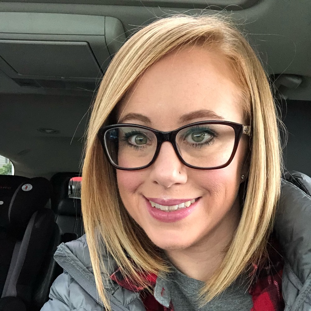 Meet your Posher, Brooke